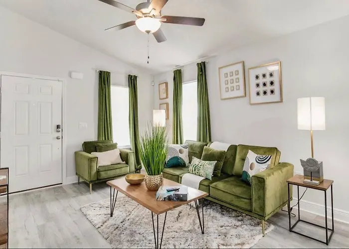 Retreat At The Oasis Holiday home