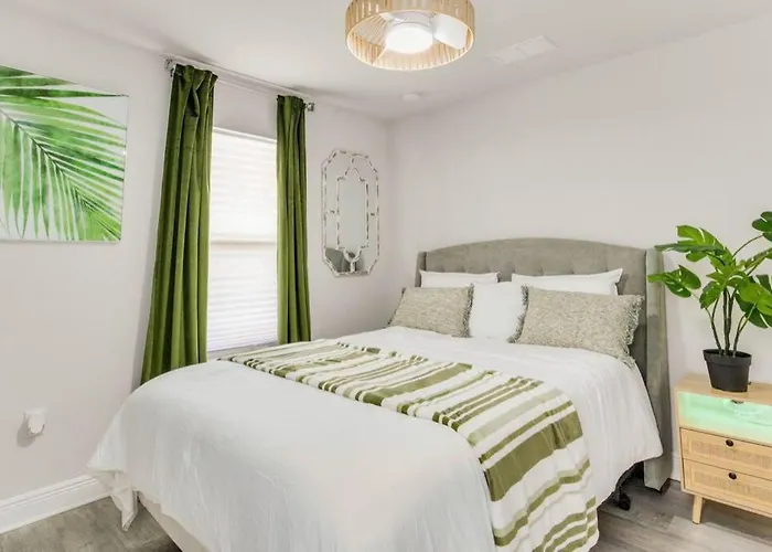 Retreat At The Oasis Holiday home